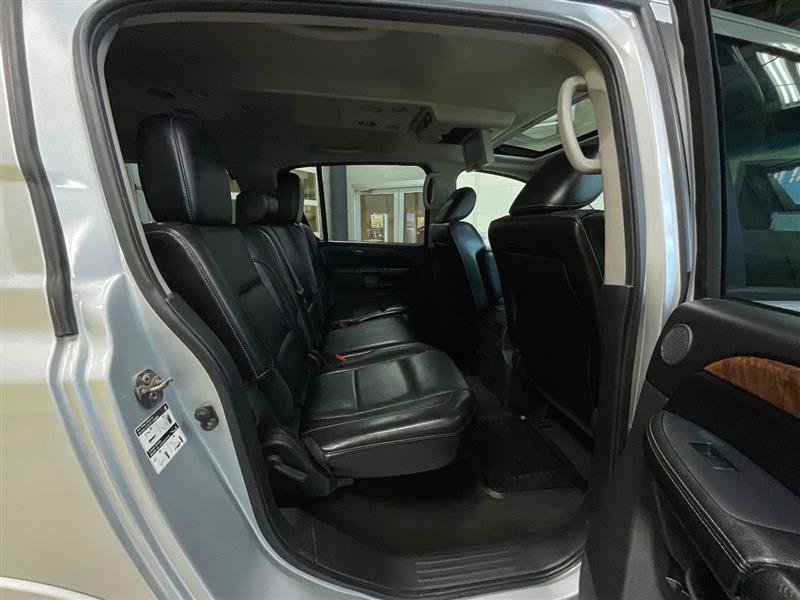 Used 2012 Nissan Armada Platinum AWD/4WD image 31