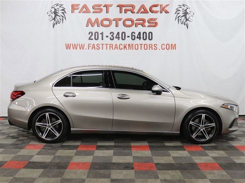 Used 2019 Mercedes-Benz A 220 220 image 4
