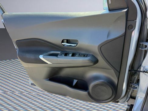 Used 2021 Nissan Kicks SV FWD image 20