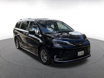 Used 2024 Toyota Sienna XLE