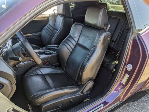 Used 2020 Dodge Challenger SRT Hellcat Redeye image 36