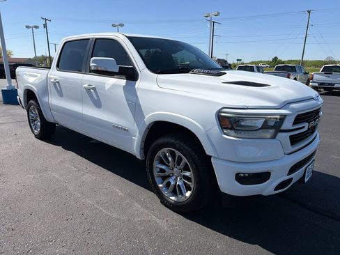 Used 2022 RAM 1500 Laramie w/ Sport Appearance Package AWD/4WD image 7