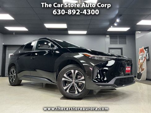 Used 2023 Toyota bZ4X AWD image 1