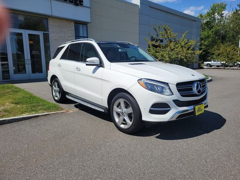 Used 2018 Mercedes-Benz GLE 350 4MATIC image 9