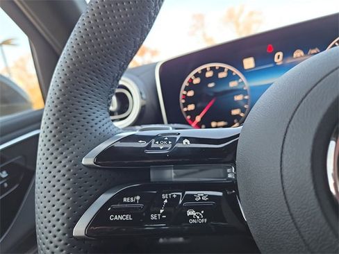 New 2026 Mercedes-Benz GLC 300 4MATIC image 18