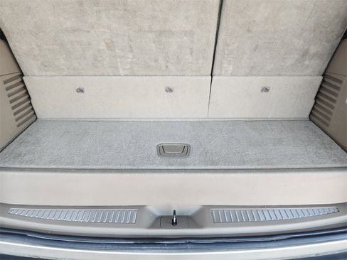 Used 2015 Chevrolet Tahoe LT w/ Luxury Package image 31