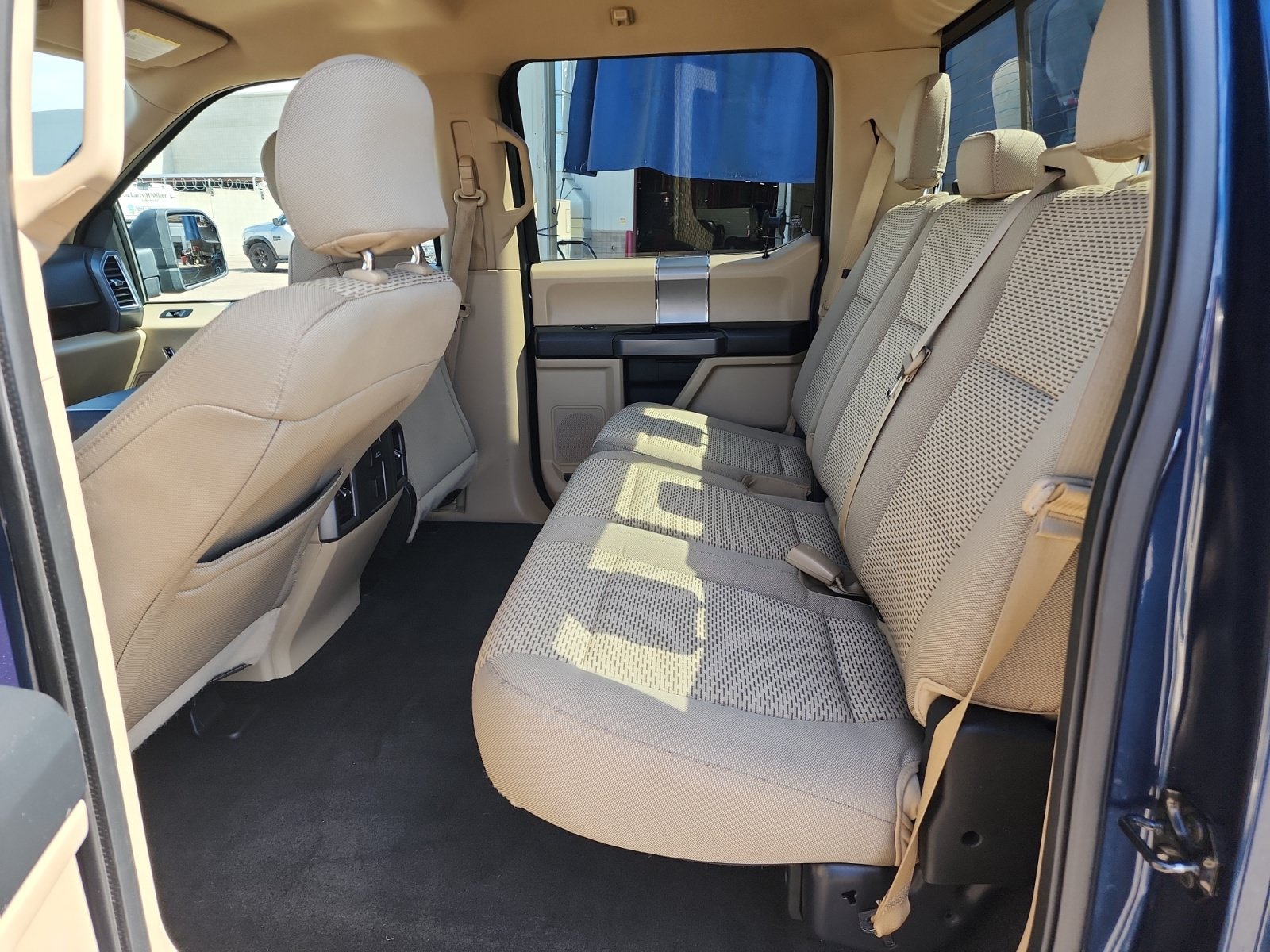 Used 2015 Ford F150 XLT w/ Equipment Group 302A Luxury AWD/4WD image 25