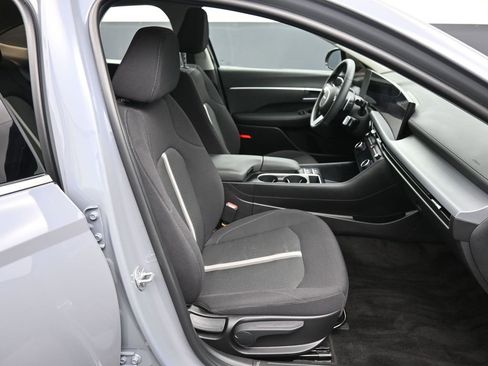 Certified 2025 Hyundai Sonata SEL image 26