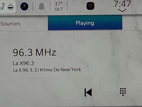 Used 2025 Jeep Wrangler Unlimited Sahara w/ Safety Group image 12