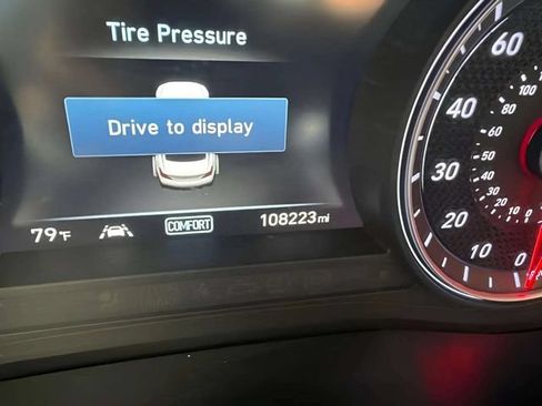 Used 2021 Genesis G70 2.0T RWD image 13