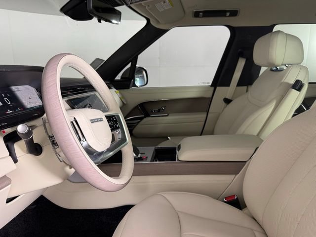 New 2026 Land Rover Range Rover Long Wheelbase Autobiography AWD/4WD image 32