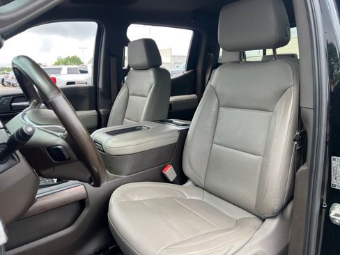 Used 2019 GMC Sierra 1500 SLT w/ SLT Premium Plus Package AWD/4WD image 30