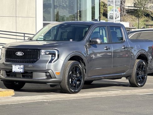 New 2026 Ford Maverick Lobo image 7