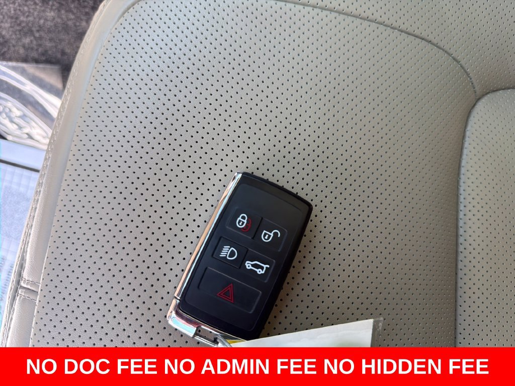Used 2020 Land Rover Range Rover HSE AWD/4WD image 28