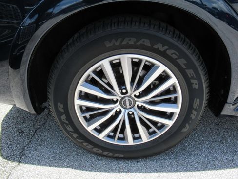 Used 2023 Nissan Armada SL w/ Cargo Package RWD image 9