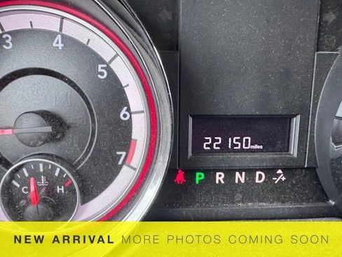Used 2019 Dodge Grand Caravan SE FWD image 11