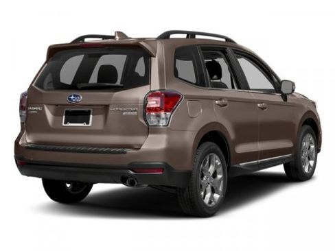 Used 2017 Subaru Forester 2.5i Touring image 2