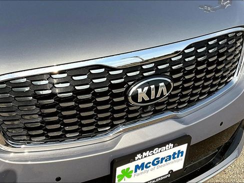 Used 2019 Kia Sorento SX image 29