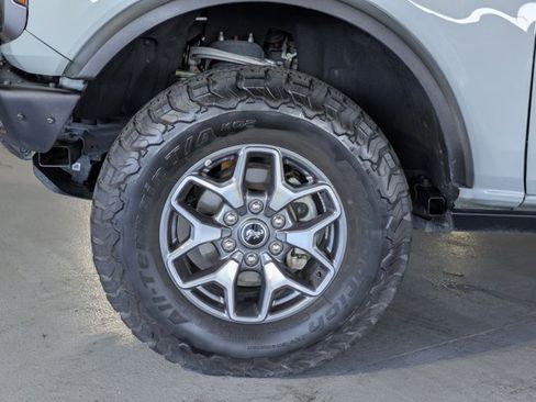 Used 2024 Ford Bronco Badlands AWD/4WD image 23