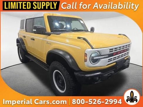 Used 2024 Ford Bronco Heritage Edition AWD/4WD image 1