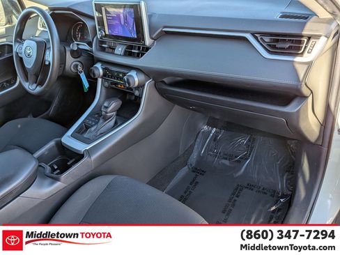 Certified 2023 Toyota RAV4 LE image 35
