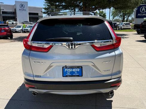 Used 2018 Honda CR-V Touring image 5