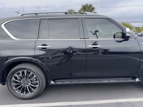 Used 2023 Nissan Armada Platinum w/ Captain's Chairs Package image 8