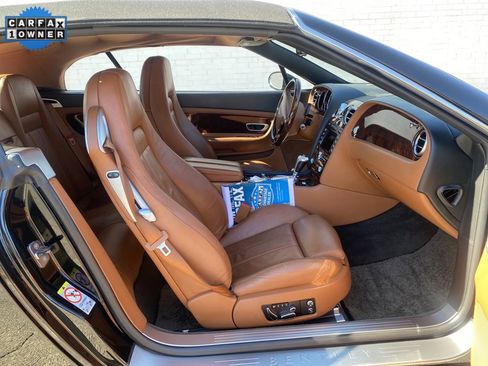 Used 2009 Bentley Continental GTC w/ Convenience Specification Pkg image 18