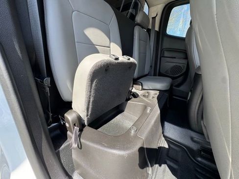 Used 2016 Chevrolet Colorado W/T w/ WT Convenience Package image 21