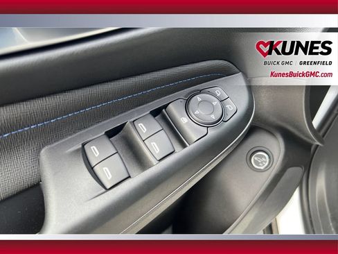 New 2026 Buick Envista Sport Touring w/ Convenience I Package FWD image 18