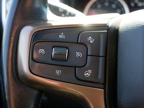 Used 2019 Chevrolet Silverado 1500 High Country w/ Technology Package AWD/4WD image 26