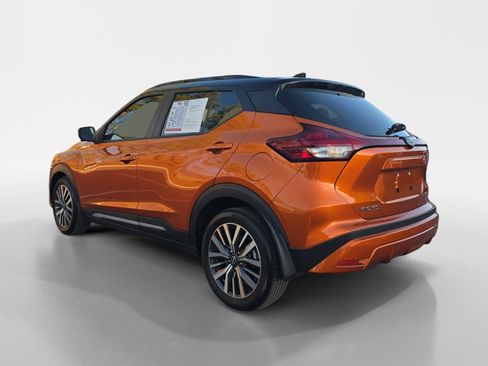 Used 2023 Nissan Kicks SR w/ SR Premium Package image 3