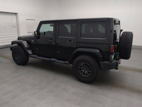 Used 2014 Jeep Wrangler Unlimited Sahara AWD/4WD image 3