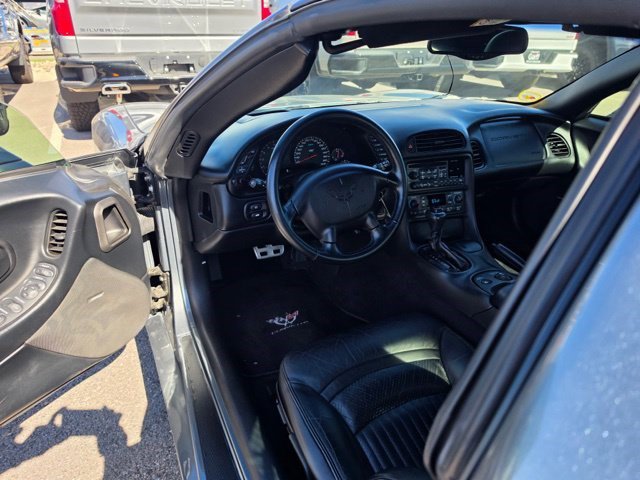 Used 2003 Chevrolet Corvette Coupe w/ Preferred Equipment Group RWD image 8
