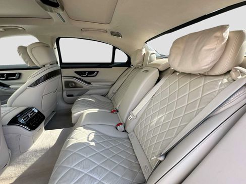 Certified 2022 Mercedes-Benz S 580 4MATIC Sedan w/ Rear Seat Package image 26