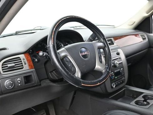 Used 2014 GMC Yukon XL SLT RWD image 14