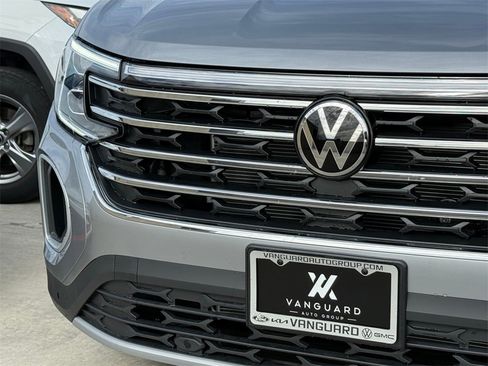 New 2026 Volkswagen Atlas SE image 4