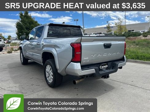 Used 2025 Toyota Tacoma SR5 AWD/4WD image 4