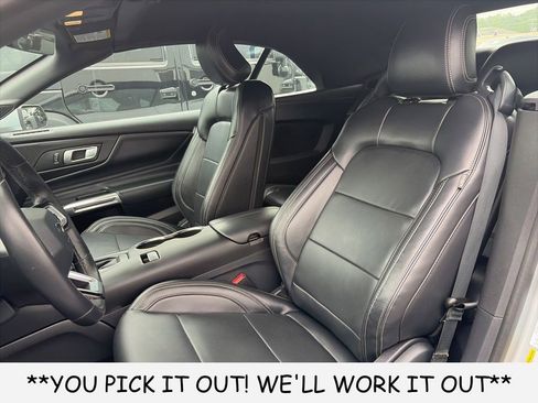 Used 2025 Ford Mustang Premium RWD image 9