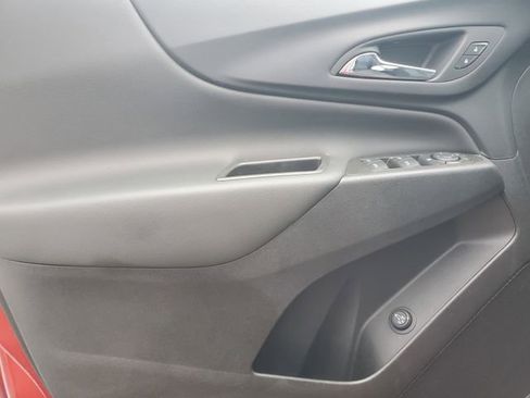 Certified 2023 Chevrolet Equinox LT FWD image 19