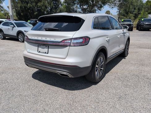 Used 2022 Lincoln Nautilus Reserve FWD image 3