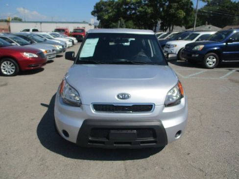 Used 2011 Kia Soul image 3