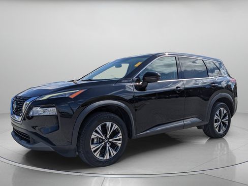Used 2021 Nissan Rogue SV FWD image 2