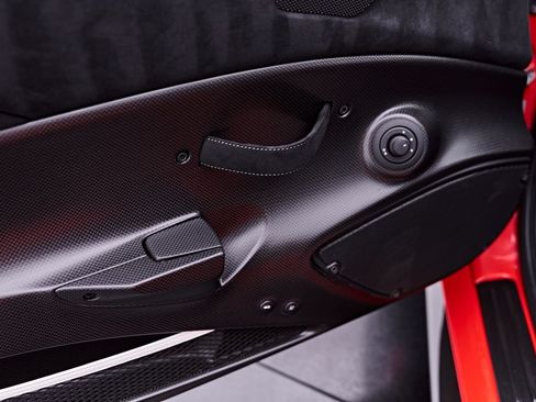 Used 2020 Ferrari 488 Pista Coupe RWD image 61