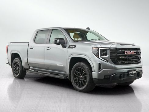 Used 2025 GMC Sierra 1500 Elevation w/ Elevation Premium Package AWD/4WD image 7