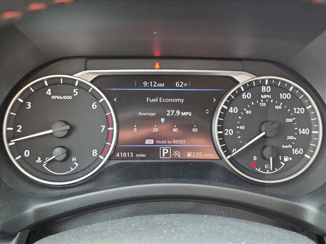 Used 2025 Nissan Sentra SR FWD image 9