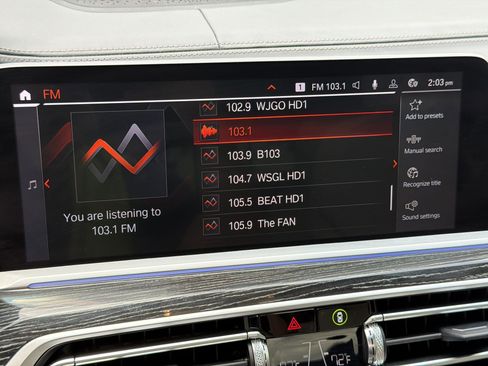 Used 2022 BMW X7 M50i AWD/4WD image 22