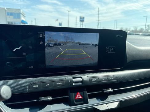 Used 2025 Kia K4 GT-Line w/ GT-Line Premium Package image 17