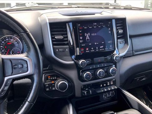 Used 2020 RAM 1500 Big Horn AWD/4WD image 7