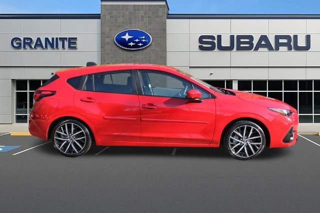 Used 2025 Subaru Impreza 2.0i Sport AWD/4WD image 12